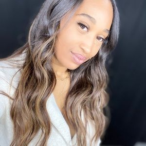 Meet your Posher, Jollene